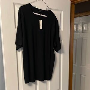 Women’s Black Tee Shirt